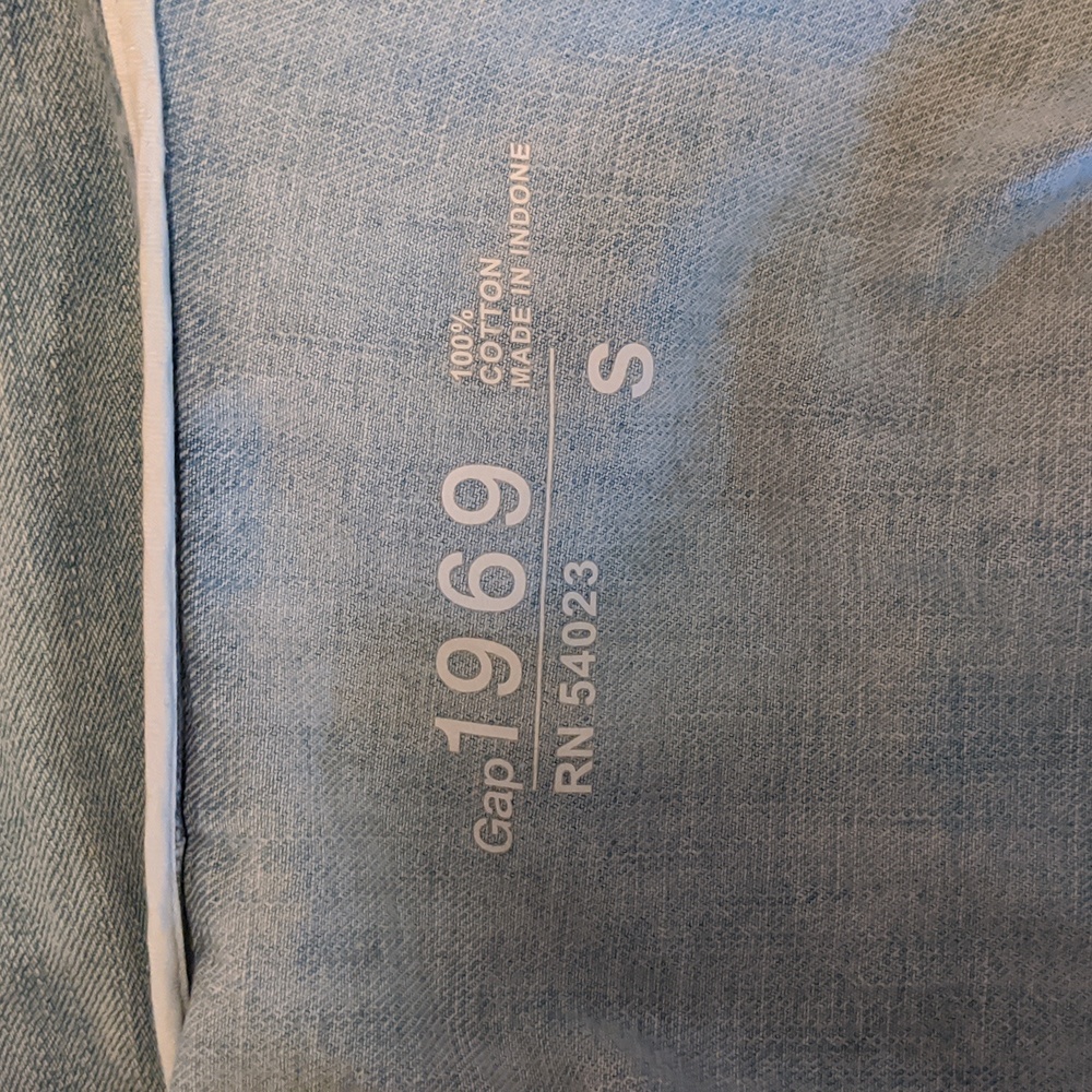 Y2K Gap Jean Jacket Sz Sm - Picture 9 of 10